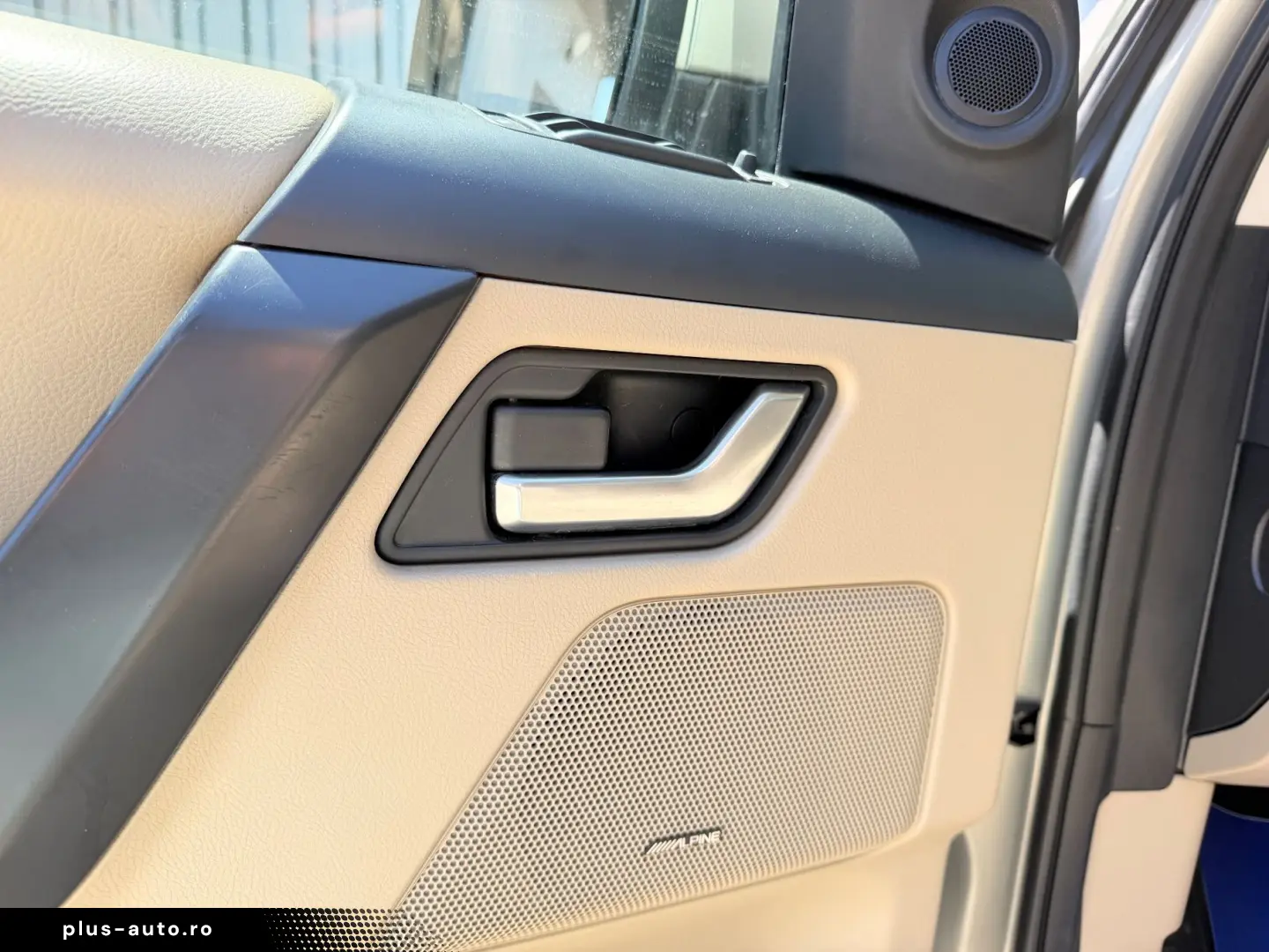 Land-Rover Freelander