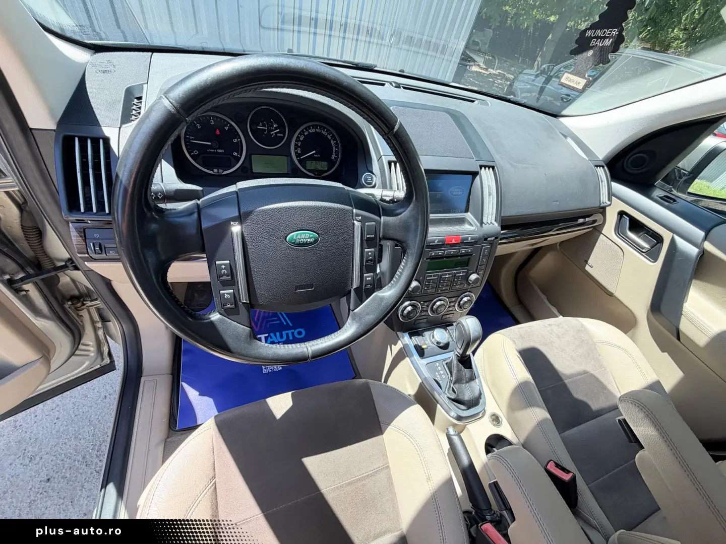 Land-Rover Freelander