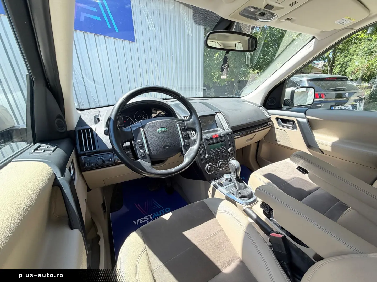 Land-Rover Freelander