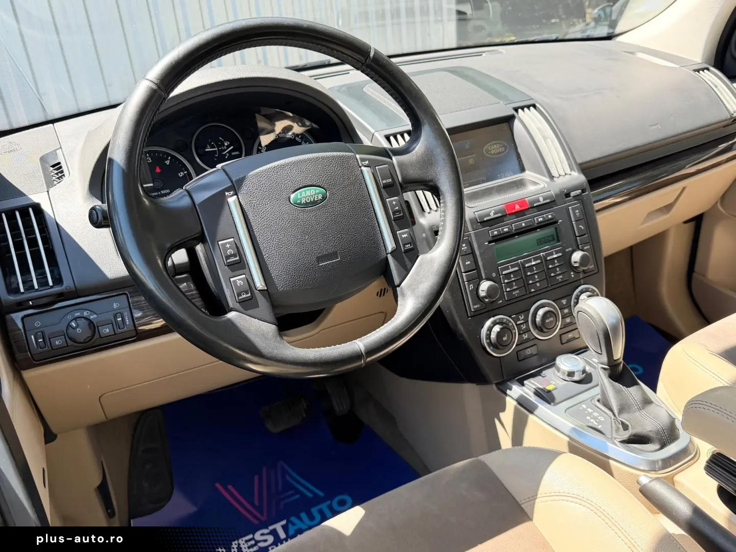 Land-Rover Freelander