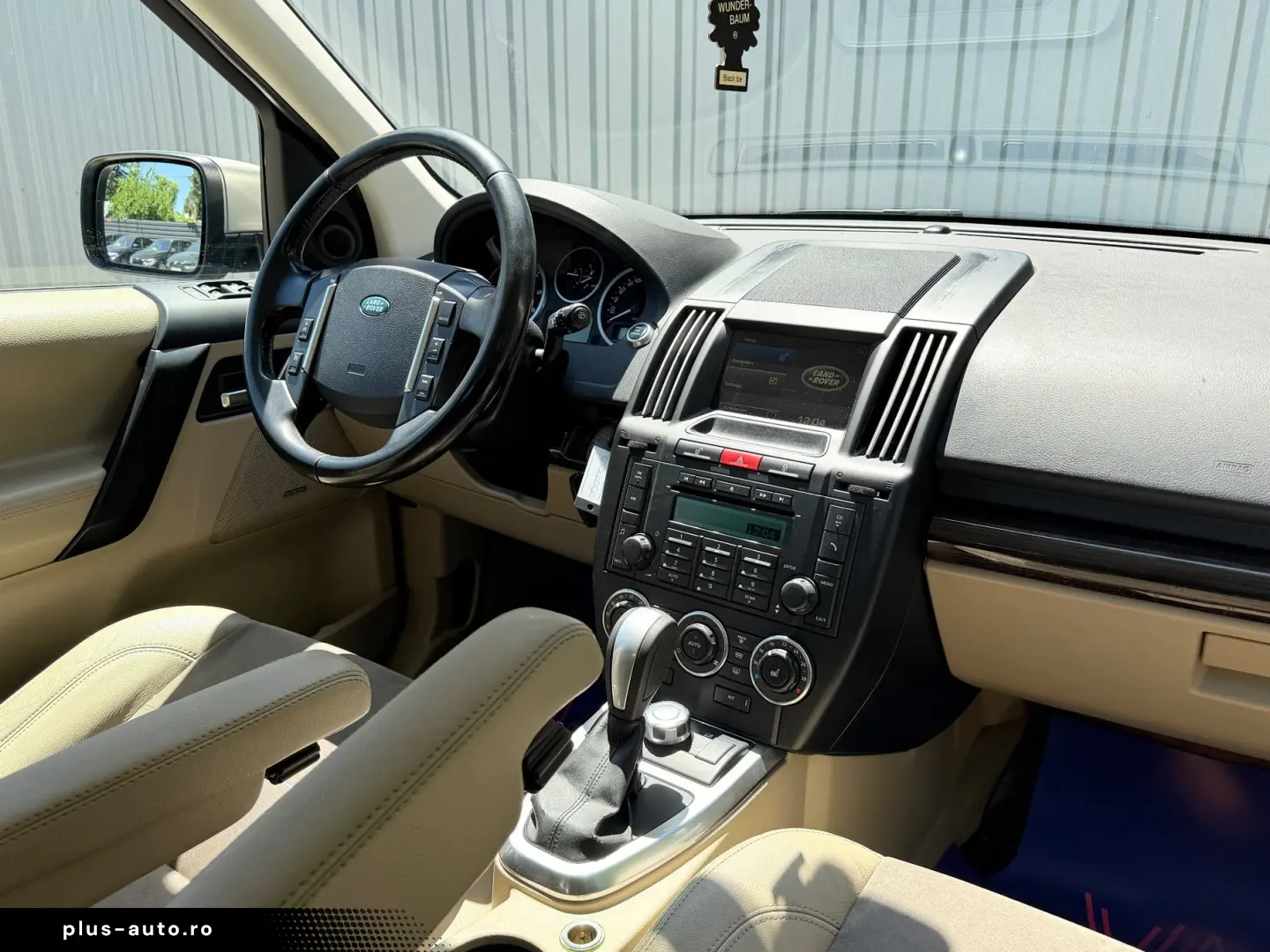 Land-Rover Freelander