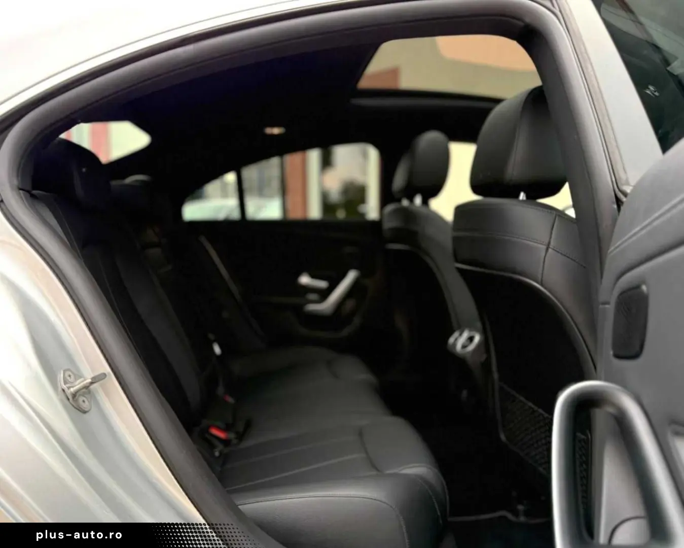 Mercedes-Benz Cla-200