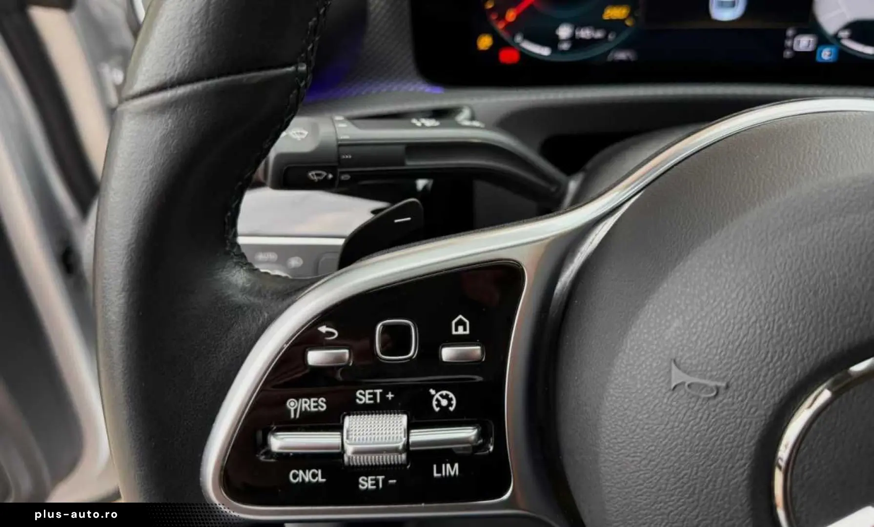 Mercedes-Benz Cla-200