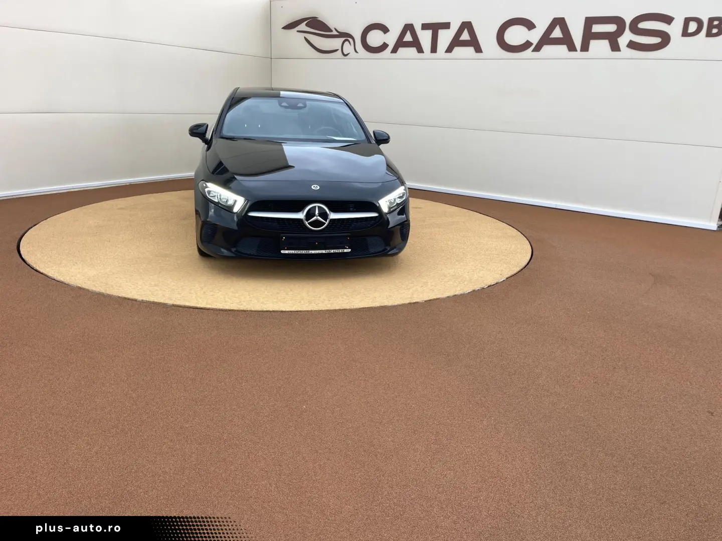 Mercedes-Benz A-180