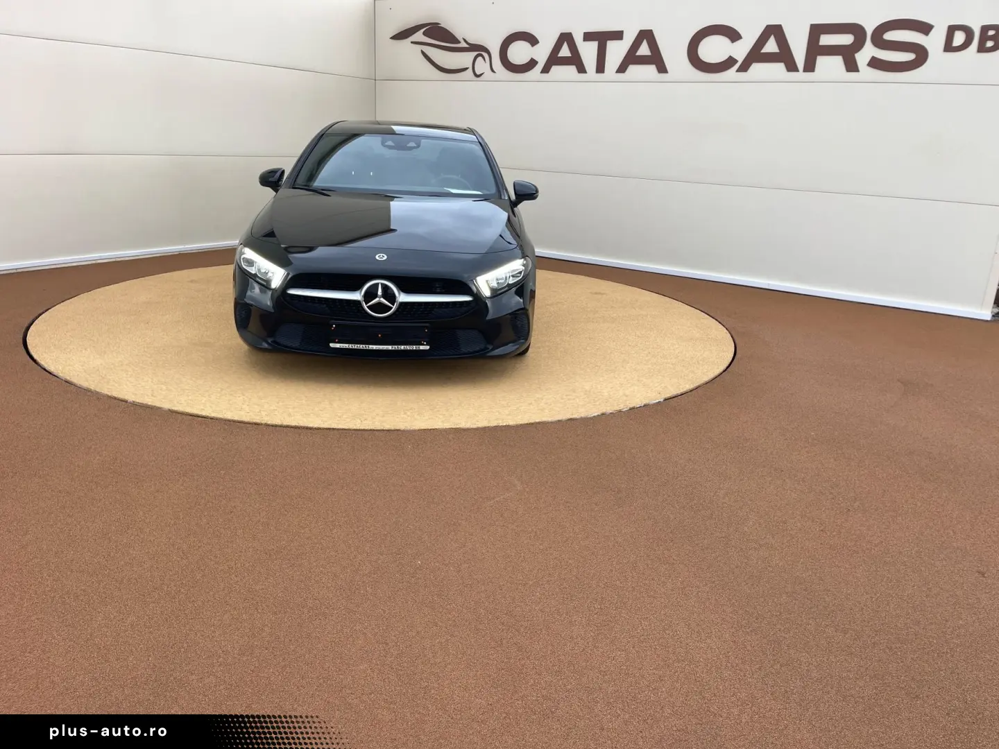 Mercedes-Benz A-180