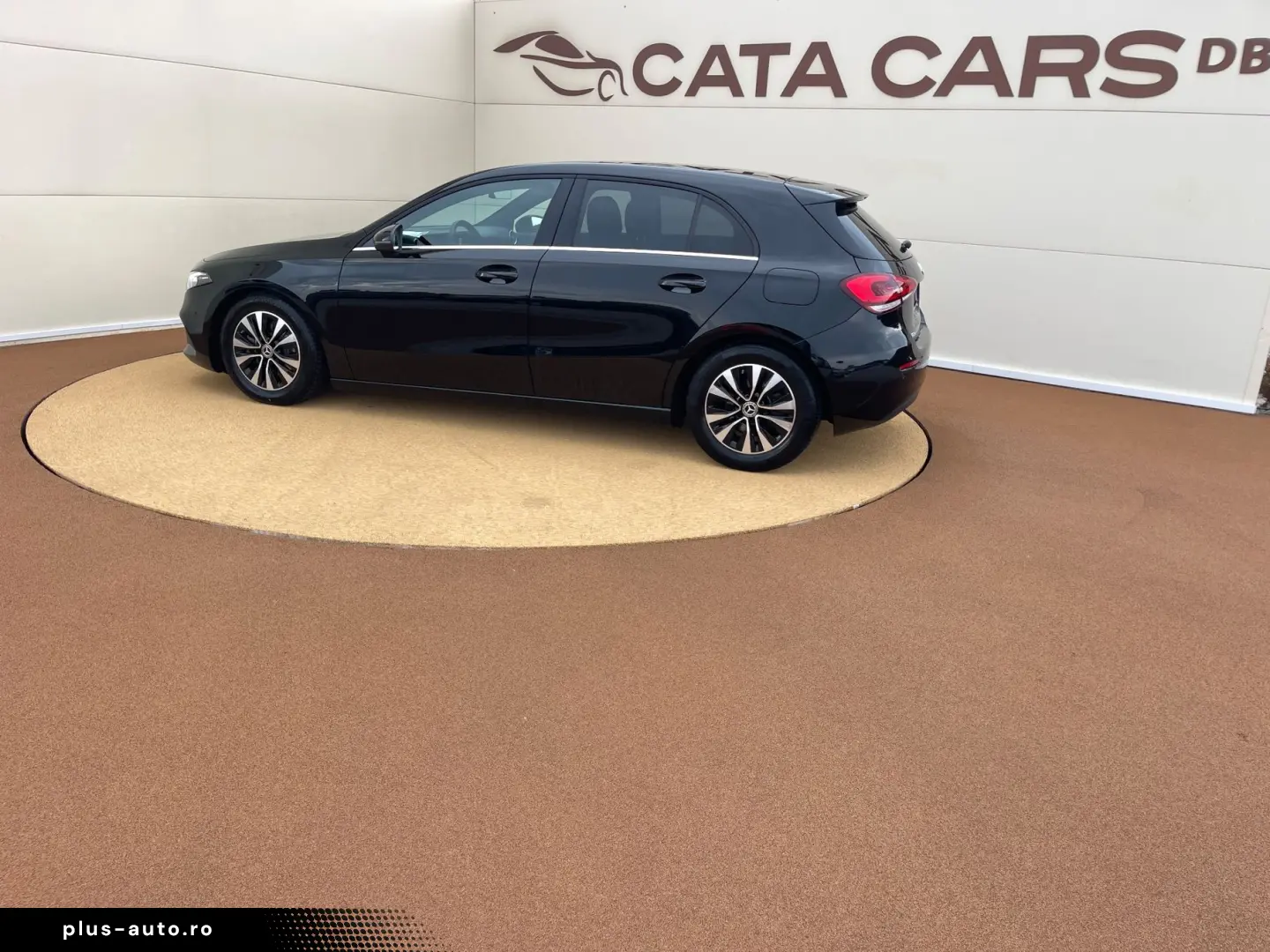 Mercedes-Benz A-180