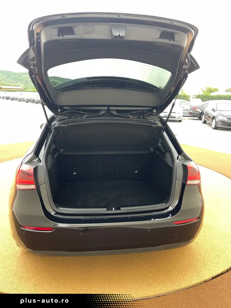 Mercedes-Benz A-180
