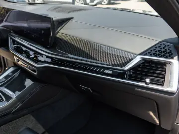 BMW X6 M60i xDrive