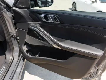 BMW X6 M60i xDrive