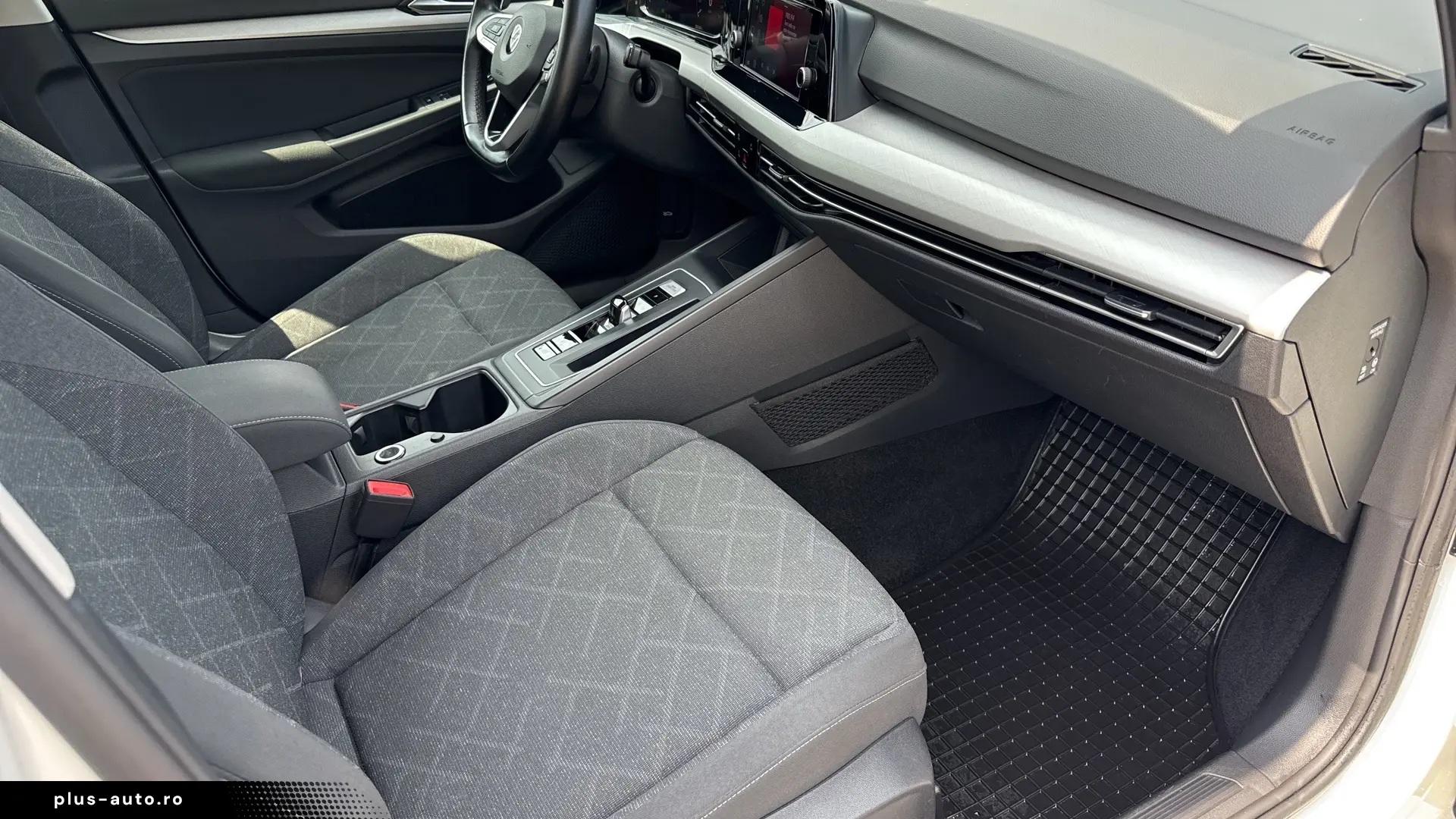 VW Golf Life 1.5 eTSI ACT DSG mild hyb