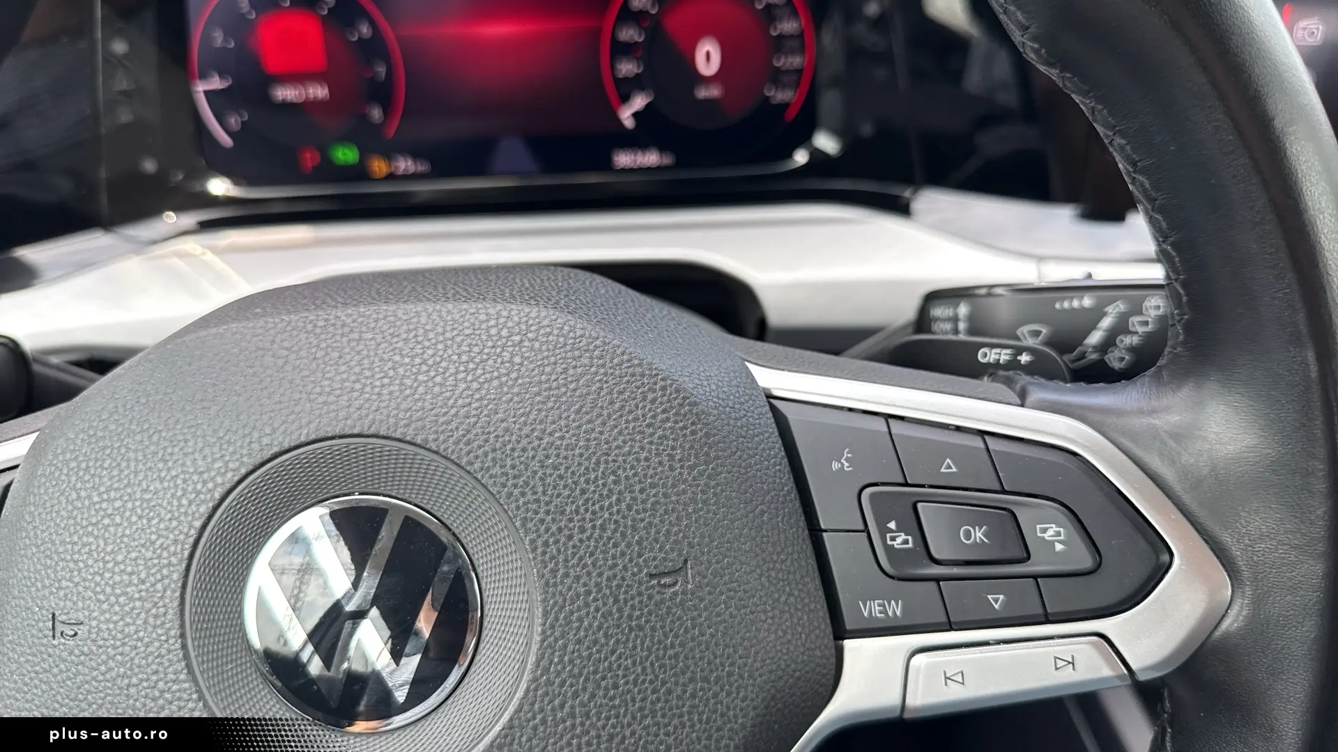 VW Golf Life 1.5 eTSI ACT DSG mild hyb