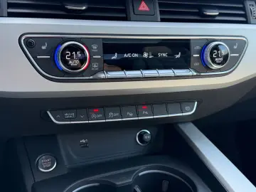 AUDI A5 Coupe 50 TDI quattro S line  Pano Matrix 360