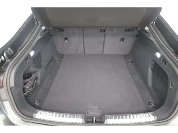 AUDI A5 Limousine TFSI e quattro S line AHK B&O HUD