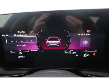 AUDI A5 Limousine TFSI e quattro S line AHK B&O HUD