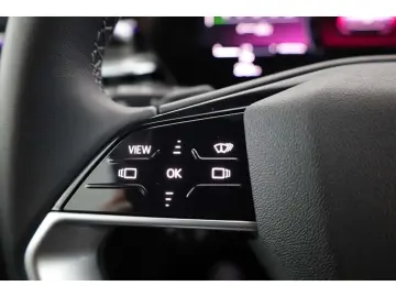 AUDI A5 Limousine TFSI e quattro S line AHK B&O HUD