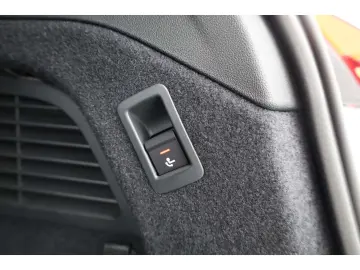 AUDI A5 Limousine TFSI e quattro S line AHK B&O HUD