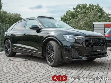 AUDI Q8 50 TDI quattro  Pano HUD 360 Black Edition