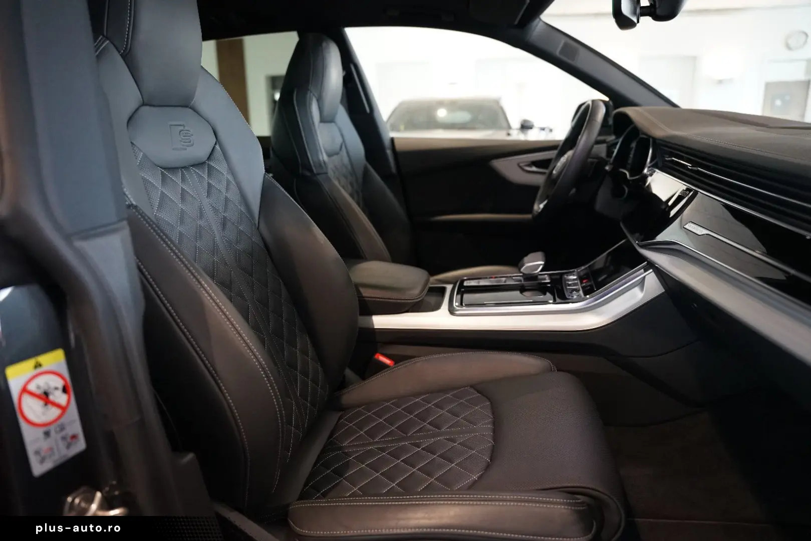 AUDI Q8 50 TDI quattro   S line   Pano   B&O   Matrix