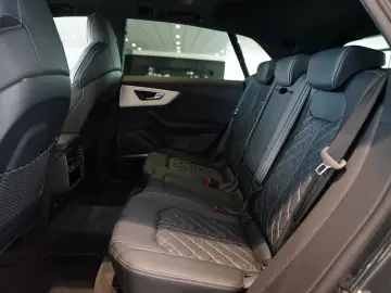 AUDI Q8 50 TDI quattro   S line   Pano   B&O   Matrix