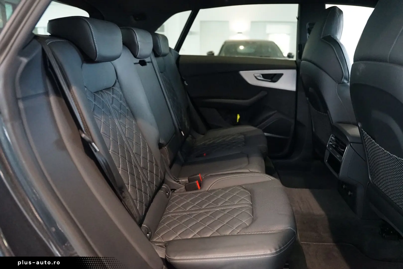 AUDI Q8 50 TDI quattro   S line   Pano   B&O   Matrix