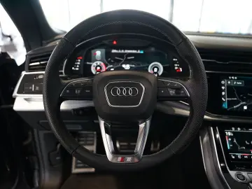 AUDI Q8 50 TDI quattro   S line   Pano   B&O   Matrix