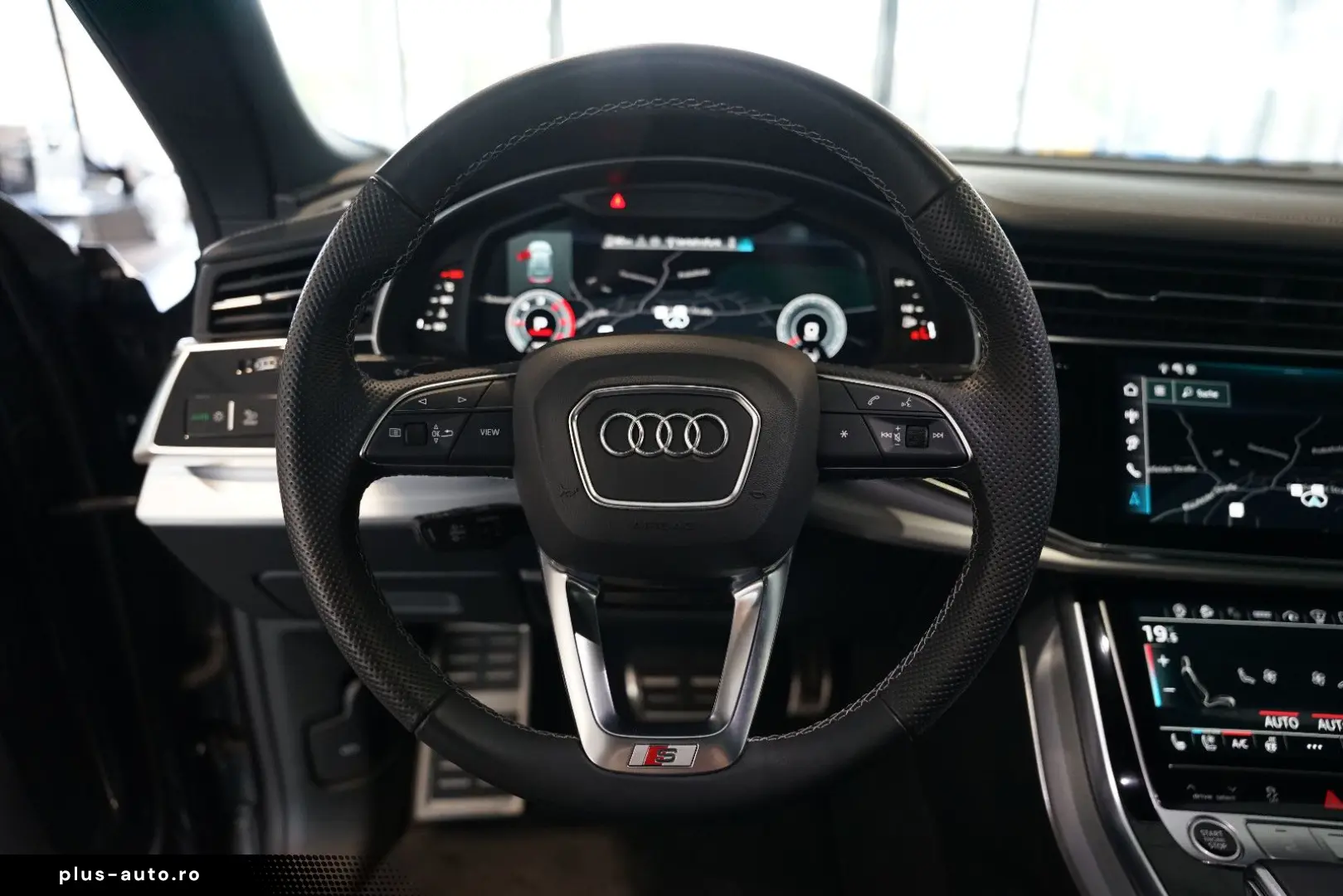 AUDI Q8 50 TDI quattro   S line   Pano   B&O   Matrix