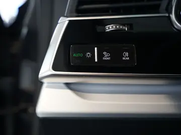 AUDI Q8 50 TDI quattro   S line   Pano   B&O   Matrix