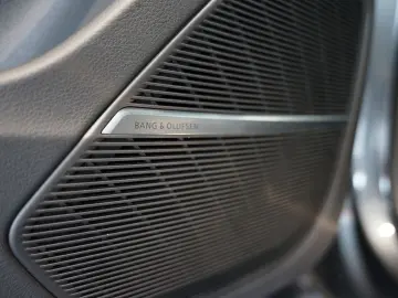 AUDI Q8 50 TDI quattro   S line   Pano   B&O   Matrix