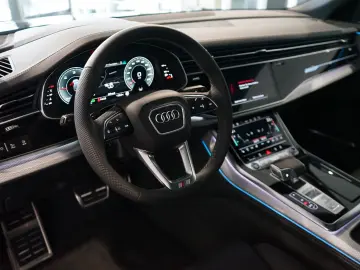 AUDI Q8 50 TDI quattro   S line   Pano   B&O   Matrix