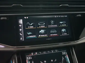 AUDI Q8 50 TDI quattro   S line   Pano   B&O   Matrix