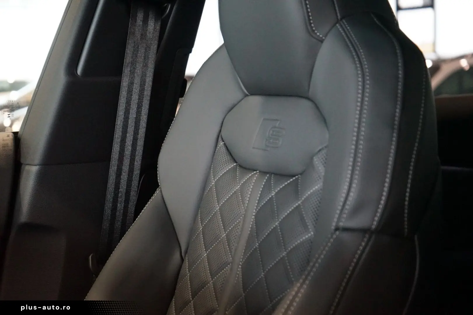 AUDI Q8 50 TDI quattro   S line   Pano   B&O   Matrix