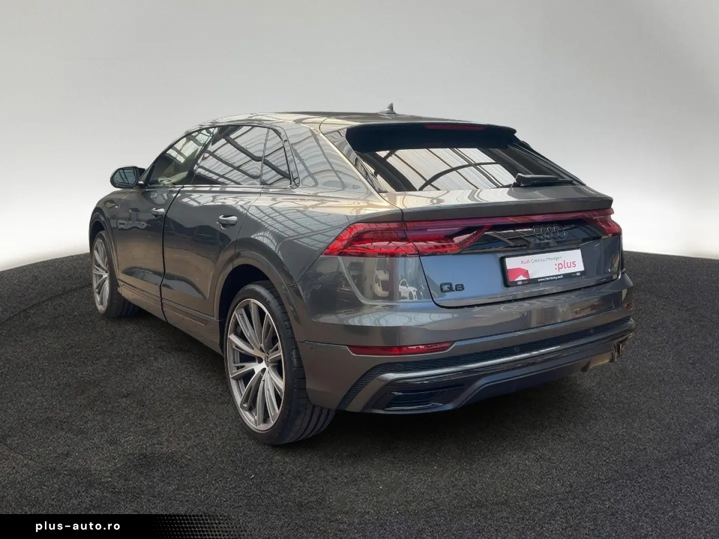 AUDI Q8 50 TDI quattro tiptr. S line Matrix Standhzg
