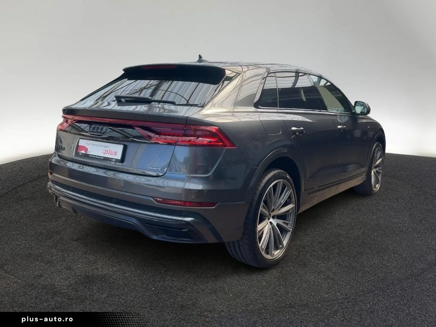 AUDI Q8 50 TDI quattro tiptr. S line Matrix Standhzg
