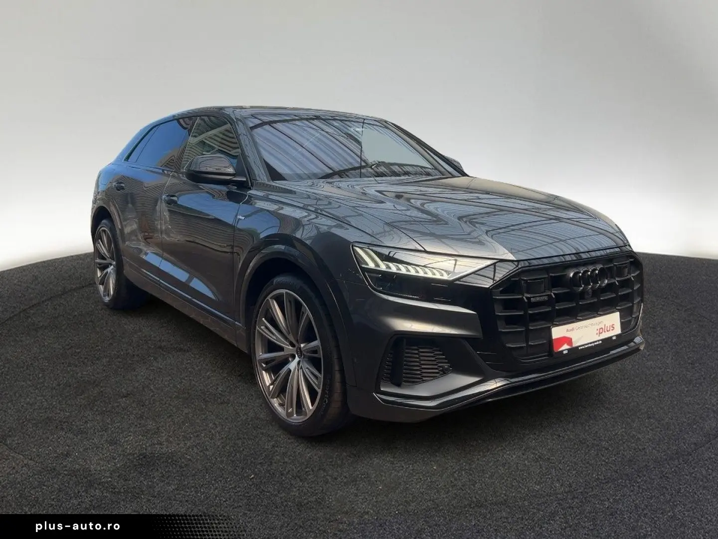 AUDI Q8 50 TDI quattro tiptr. S line Matrix Standhzg