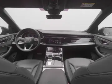 AUDI Q8 50 TDI qu. tiptr.  Opt.schw