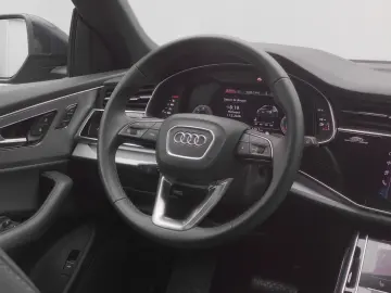 AUDI Q8 50 TDI qu. tiptr.  Opt.schw