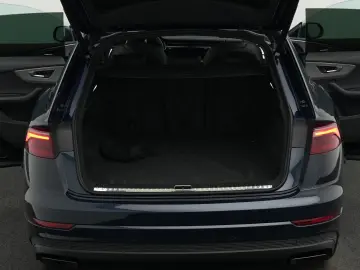 AUDI Q8 50 TDI qu. tiptr.  Opt.schw