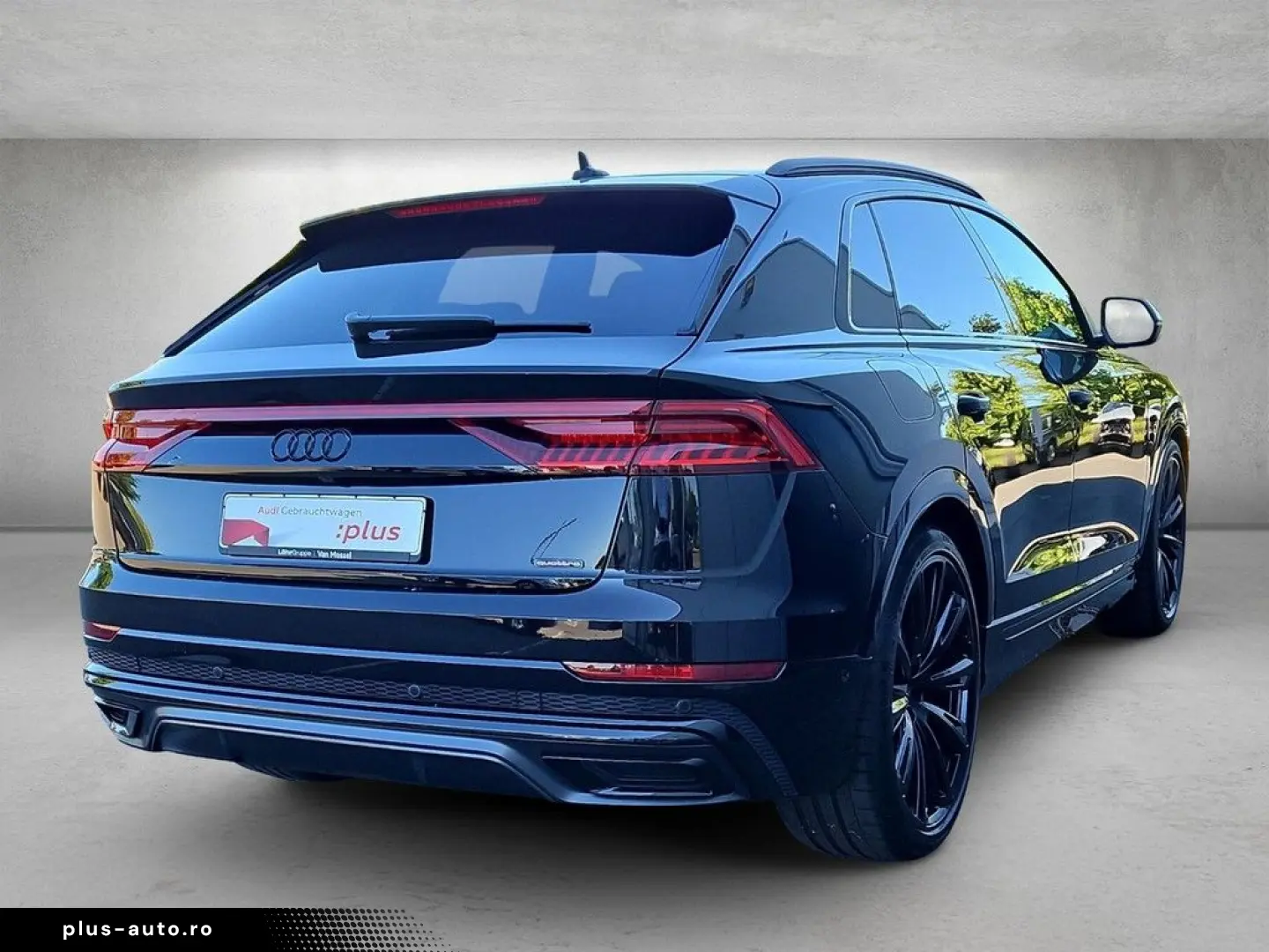 AUDI Q8 55 TFSI quattro tiptronic  S line Pano AHK