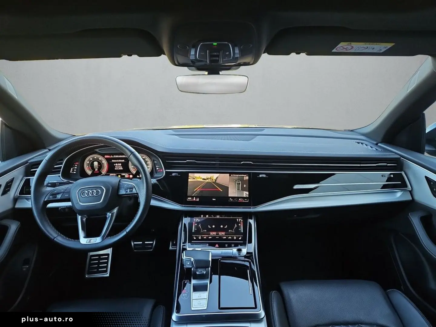 AUDI Q8 55 TFSI quattro tiptronic  S line Pano AHK