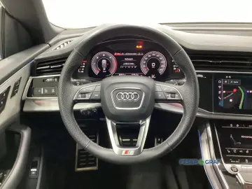 AUDI Q8 S line 50 TDI AHK Pano B&O HUD Matrix Stdhz.