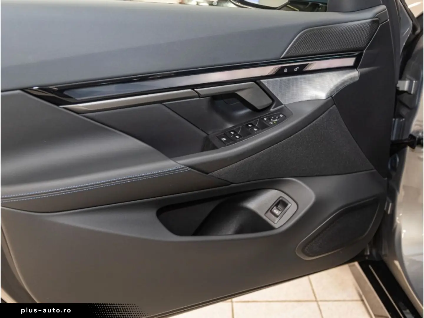 BMW i5 2024 — imagine 6