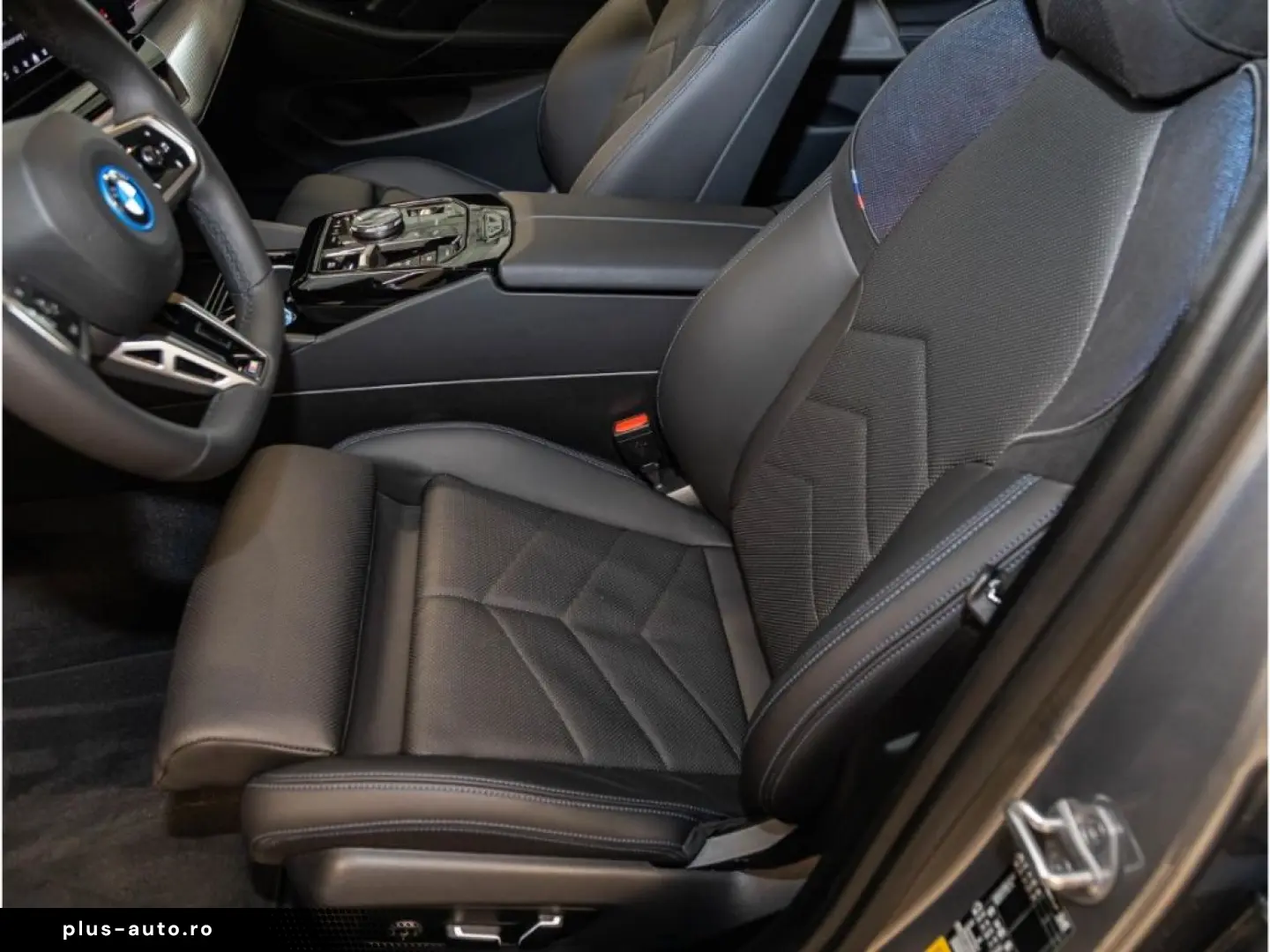 BMW i5 2024 — imagine 9