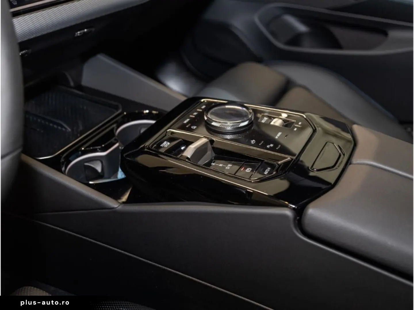 BMW i5 2024 — imagine 10