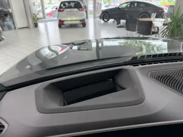 BMW M340i Touring xD SHADOW PANO HUD ACC KEYL 360