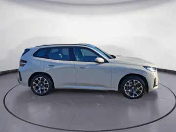 BMW X3 xDrive20d M SPORT Panorama Iconic Glow Alarma