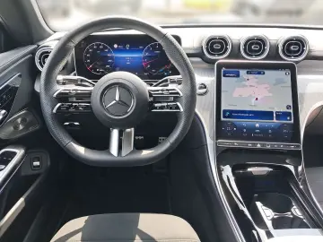 MERCEDES-BENZ CLE 200 Coupé AMG Pano 360 Kam Distr B…