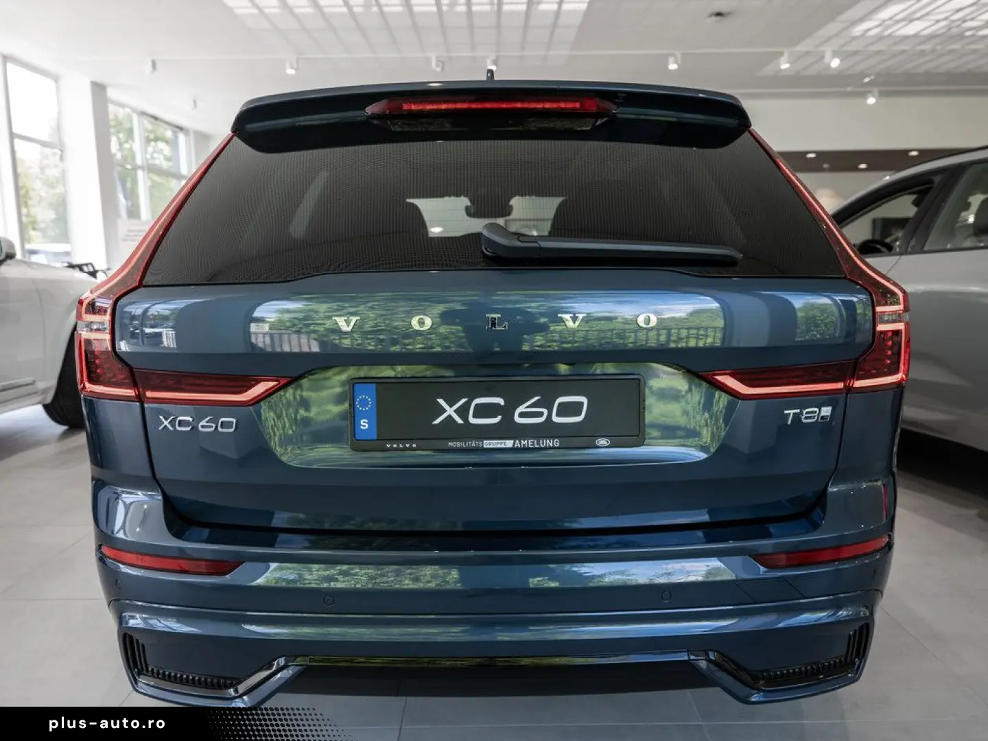 VOLVO XC60 T8 Ultra Dark Recharge Plug-In Hybrid AWD