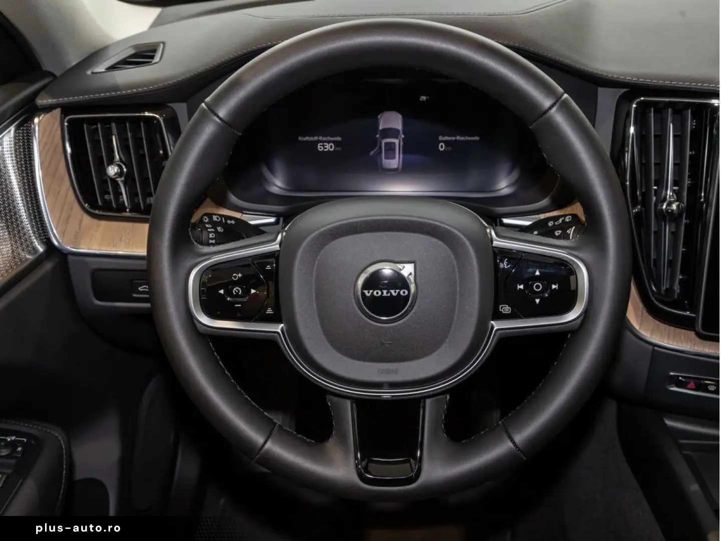 VOLVO XC60 T8 Ultra Dark Recharge Plug-In Hybrid AWD