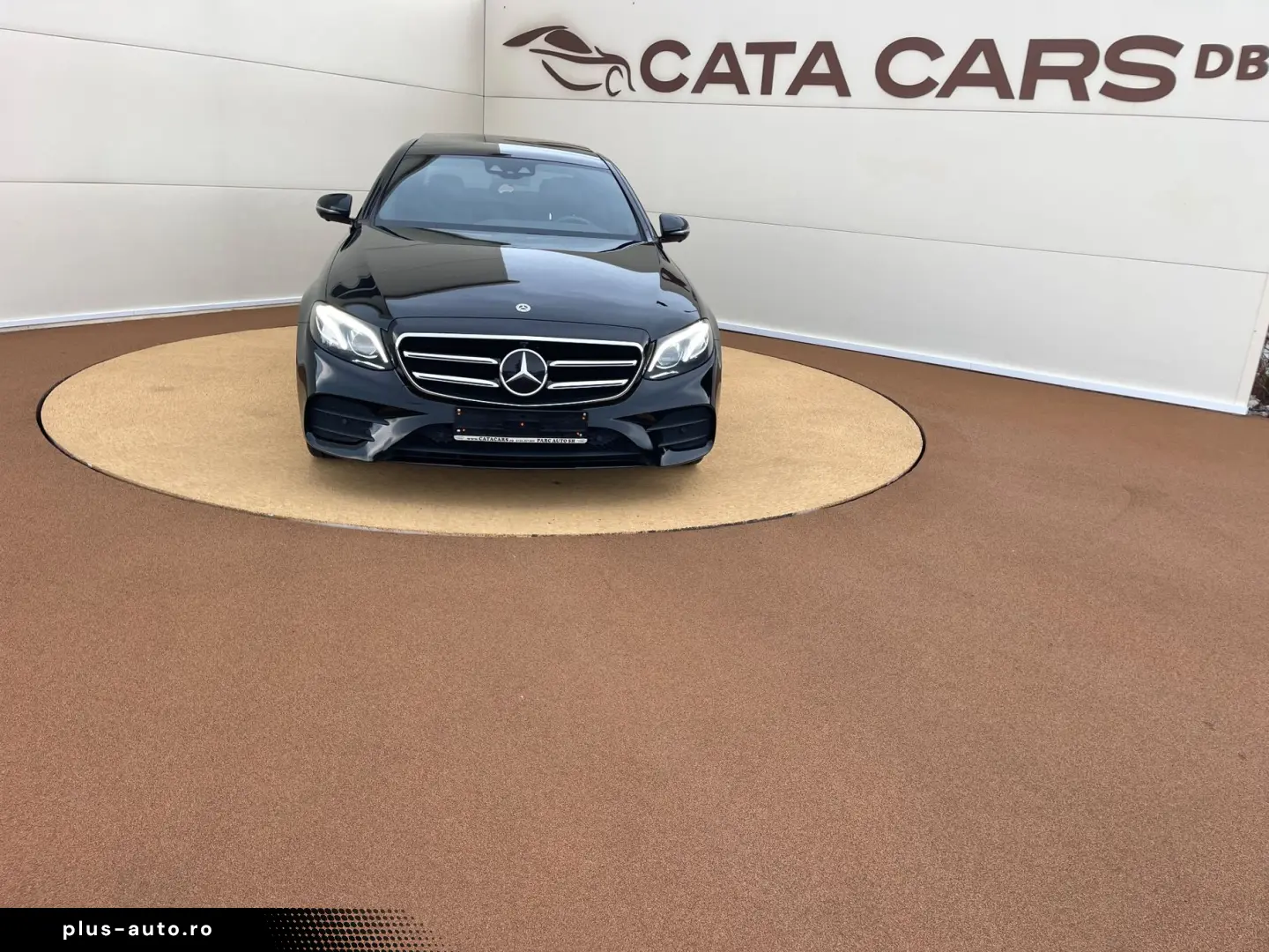 Mercedes-Benz E