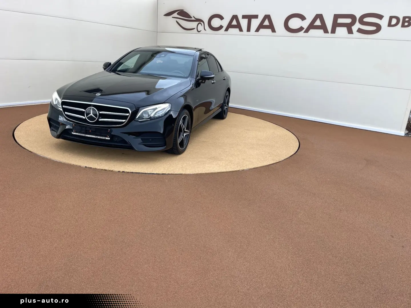 Mercedes-Benz E